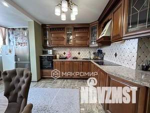 2-к квартира, вторичка, 61м2, 11/14 этаж