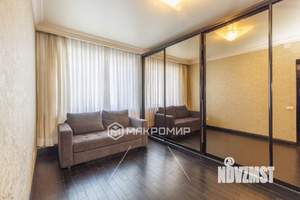 3-к квартира, вторичка, 100м2, 8/9 этаж