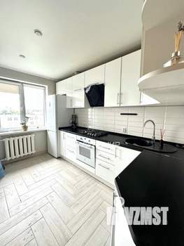 3-к квартира, вторичка, 65м2, 5/5 этаж