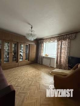 3-к квартира, вторичка, 65м2, 6/14 этаж
