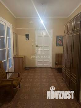 2-к квартира, вторичка, 65м2, 4/4 этаж