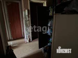 4-к квартира, вторичка, 58м2, 3/5 этаж