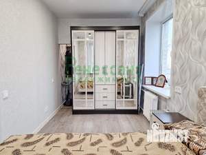 2-к квартира, вторичка, 42м2, 4/4 этаж