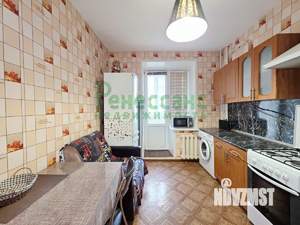 1-к квартира, вторичка, 42м2, 4/10 этаж