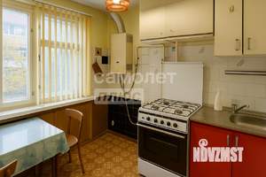 2-к квартира, вторичка, 44м2, 4/5 этаж