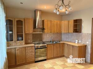 3-к квартира, вторичка, 139м2, 1/10 этаж