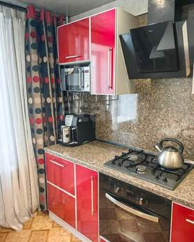 3-к квартира, вторичка, 66м2, 4/10 этаж