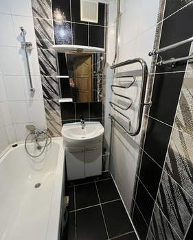 2-к квартира, вторичка, 49м2, 1/5 этаж