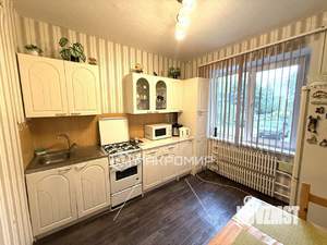 3-к квартира, вторичка, 63м2, 1/9 этаж
