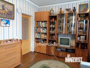 3-к квартира, вторичка, 64м2, 2/2 этаж