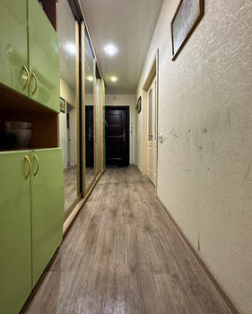 3-к квартира, вторичка, 73м2, 1/10 этаж