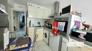 3-к квартира, вторичка, 63м2, 1/5 этаж