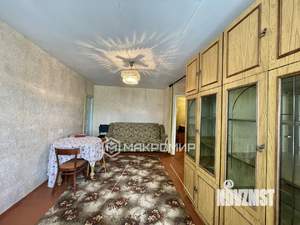 2-к квартира, вторичка, 45м2, 1/5 этаж