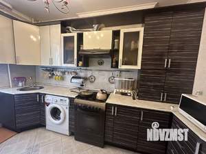 3-к квартира, вторичка, 84м2, 2/4 этаж