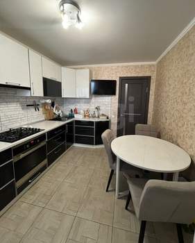 1-к квартира, вторичка, 37м2, 10/13 этаж