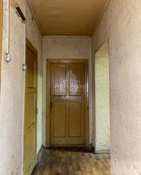 3-к квартира, вторичка, 82м2, 1/2 этаж