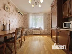 5-к квартира, вторичка, 214м2, 1/5 этаж