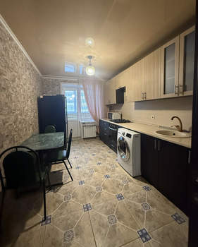 2-к квартира, вторичка, 61м2, 1/9 этаж