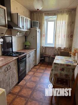 3-к квартира, вторичка, 61м2, 10/10 этаж