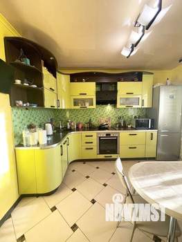 2-к квартира, вторичка, 69м2, 10/14 этаж