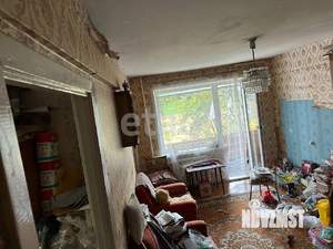 4-к квартира, вторичка, 58м2, 3/5 этаж