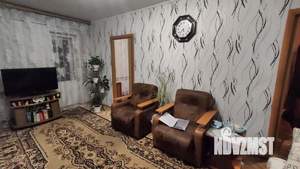 2-к квартира, вторичка, 42м2, 1/2 этаж