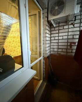 2-к квартира, вторичка, 63м2, 3/5 этаж