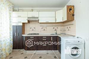 3-к квартира, вторичка, 90м2, 1/10 этаж