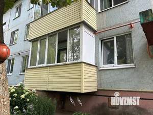 2-к квартира, вторичка, 52м2, 1/3 этаж