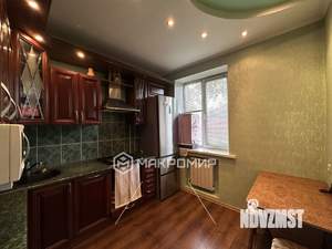 3-к квартира, вторичка, 76м2, 3/3 этаж
