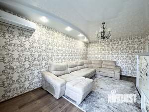 2-к квартира, вторичка, 60м2, 10/10 этаж