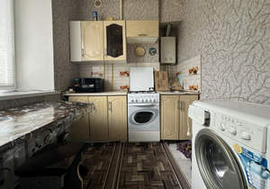 2-к квартира, вторичка, 43м2, 1/2 этаж