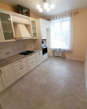 2-к квартира, вторичка, 60м2, 3/4 этаж