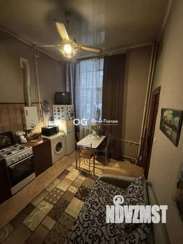 4-к квартира, вторичка, 65м2, 1/5 этаж