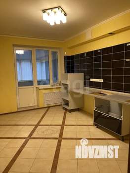 3-к квартира, вторичка, 106м2, 2/6 этаж