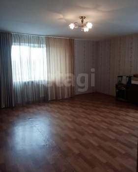 3-к квартира, вторичка, 105м2, 3/10 этаж