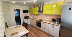 3-к квартира, вторичка, 82м2, 8/17 этаж