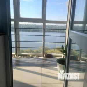 3-к квартира, вторичка, 130м2, 10/16 этаж