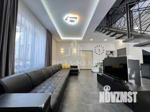 4-к квартира, вторичка, 200м2, 7/7 этаж