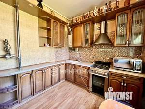 3-к квартира, вторичка, 77м2, 1/3 этаж