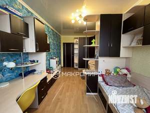 3-к квартира, вторичка, 85м2, 9/9 этаж