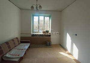 2-к квартира, вторичка, 54м2, 1/3 этаж