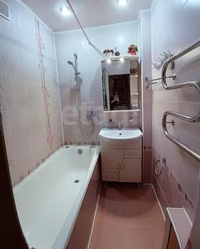 3-к квартира, вторичка, 96м2, 1/9 этаж