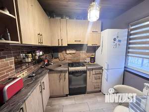 3-к квартира, вторичка, 57м2, 1/5 этаж