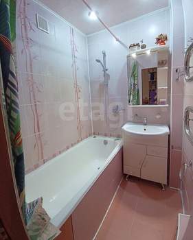 3-к квартира, вторичка, 96м2, 1/9 этаж