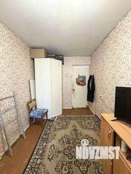 4-к квартира, вторичка, 68м2, 5/5 этаж