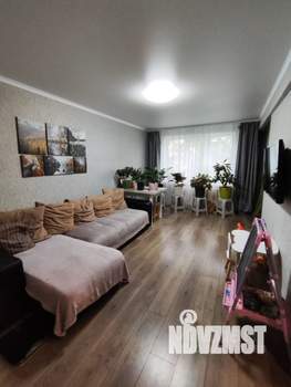 3-к квартира, вторичка, 63м2, 1/5 этаж