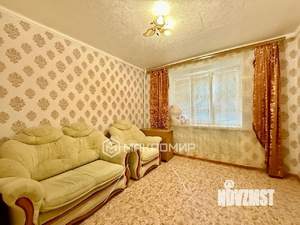 2-к квартира, вторичка, 38м2, 1/5 этаж