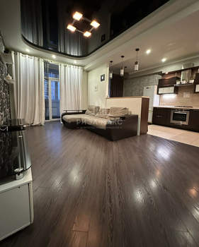 3-к квартира, вторичка, 106м2, 1/10 этаж