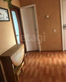 3-к квартира, вторичка, 60м2, 3/5 этаж